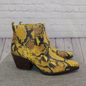 NWT Sam Edelman Winona Yellow Snakeprint Bootie